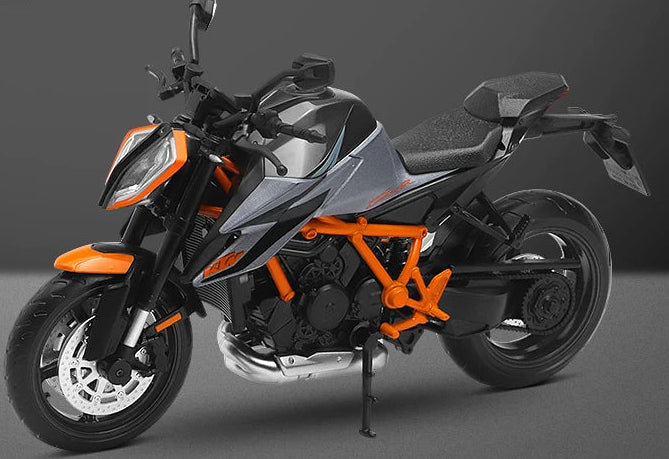 KTM 1290 SUPER DUKE R 1:12 (NO HUMO)