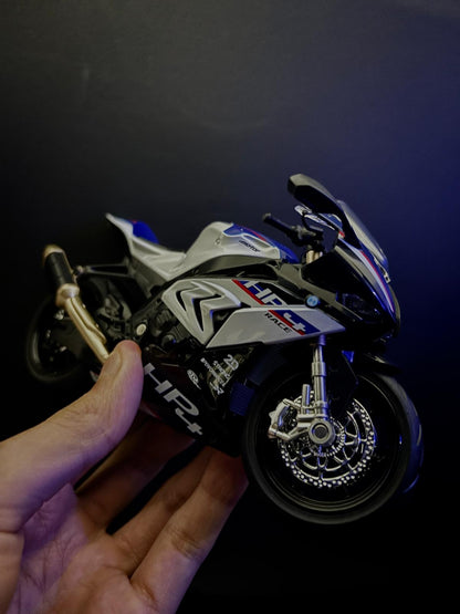 BMW S1000RR HP4 1:12 (NO HUMO)