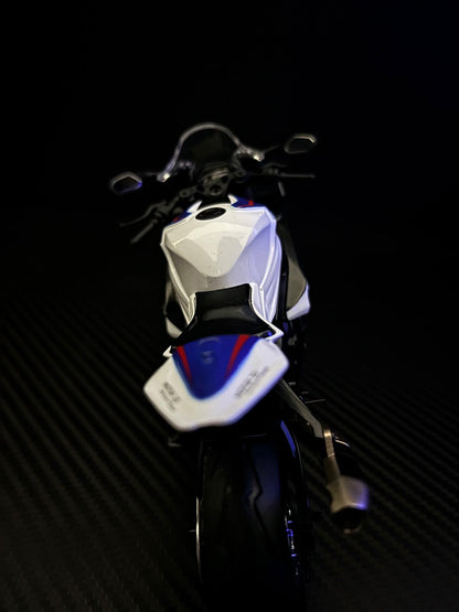 BMW S1000RR HP4 1:12 (NO HUMO)